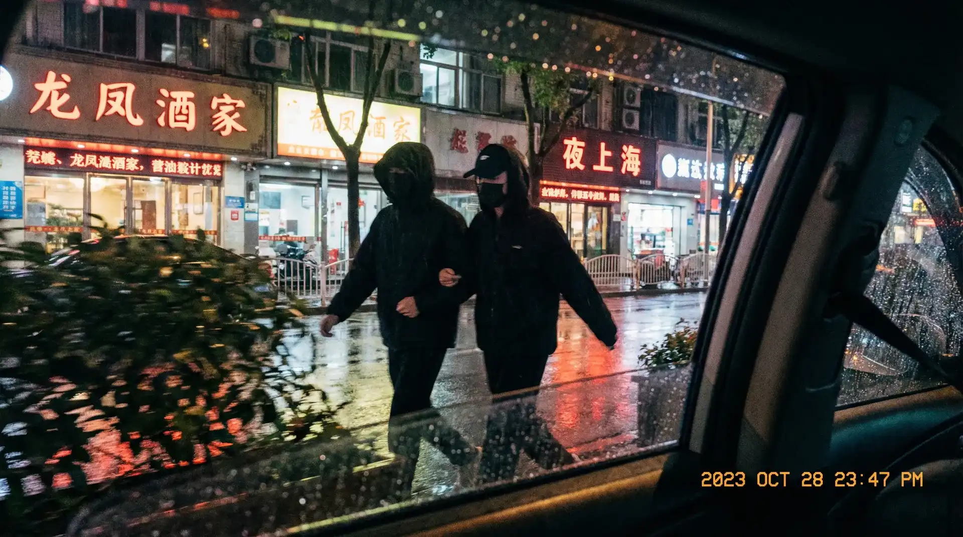 小马拉大车-动漫全集下载|小马拉大车高清不卡播放 - 顶流明星深夜密会现场抓拍照片